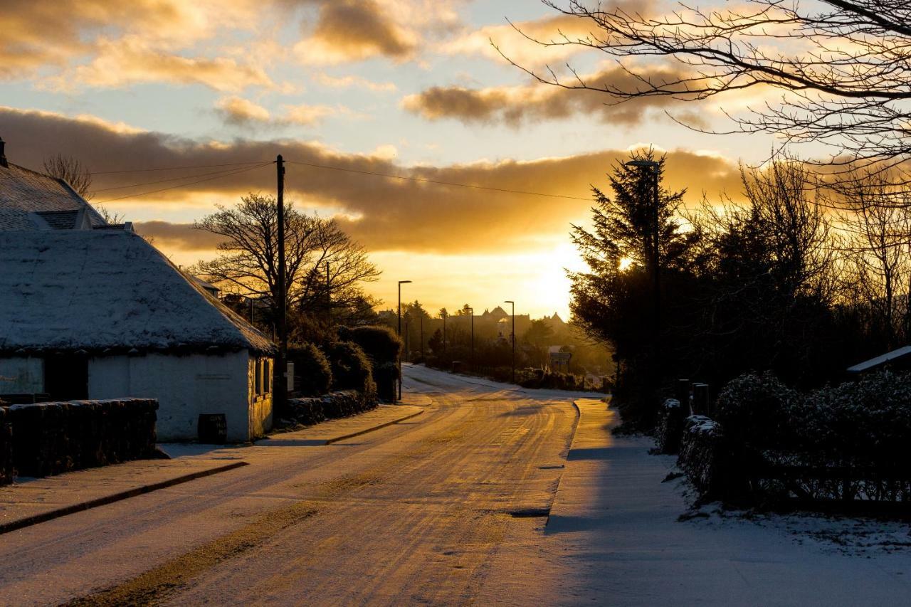 Hotel Skye Eco Bells Dunvegan  Esterno foto